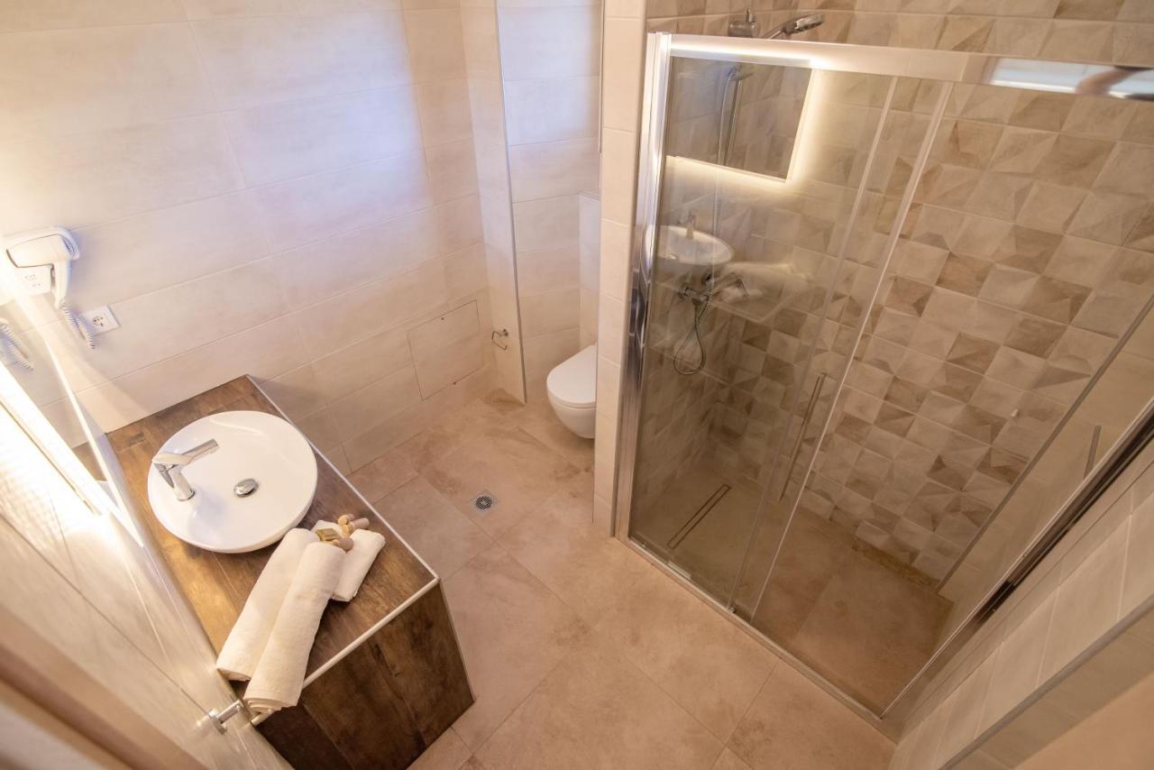 Melydron Apartments Preveza Ngoại thất bức ảnh